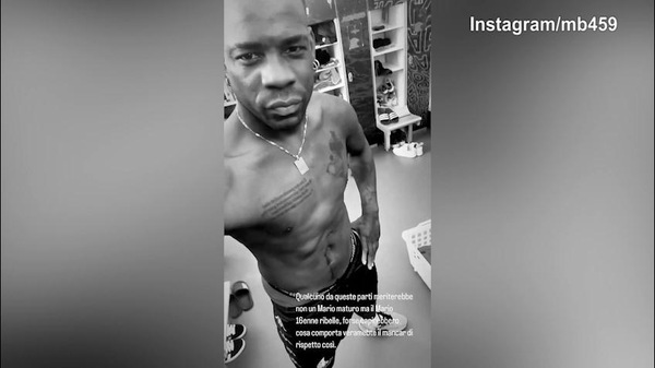 Genoa, storia polemica di Balotelli: "Qualcuno da queste parti meriterebbe..."