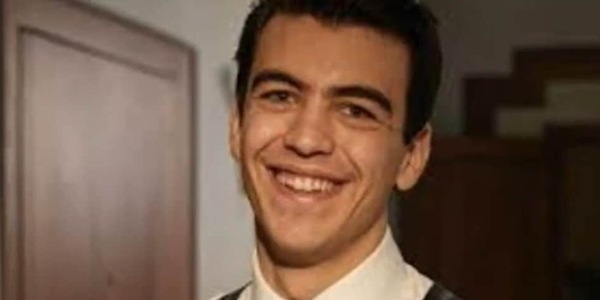 Morto Andrea Savorelli della serie 'Il Paradiso delle Signore': l'annuncio della sorella sui social