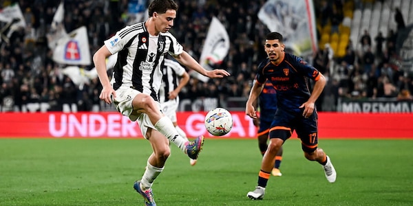 La Juve supera il Lecce all'Allianz Stadium. Tris dell'Inter sul Cagliari
