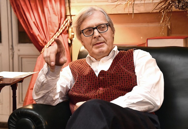 Vittorio Sgarbi in ospedale, la compagna Sabrina: "Grazie per l’indimenticabile viaggio"