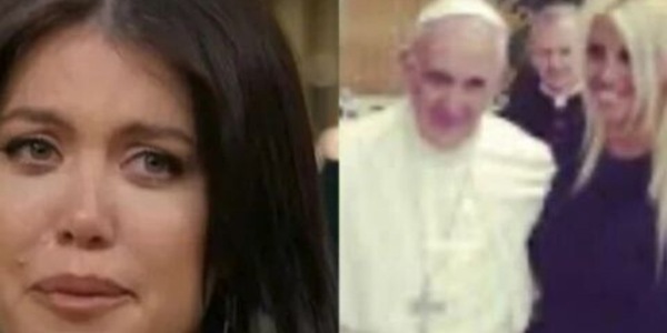 Wanda Nara ricorda Papa Francesco e svela un segreto: "Ecco cosa ha fatto per me"