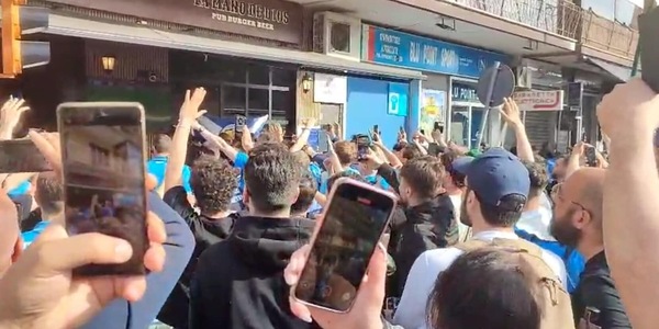 Napoli adesso sogna lo scudetto: i tifosi impazziti per la vittoria della Roma