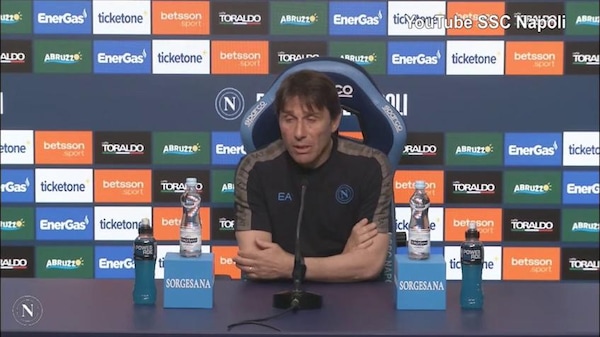 Conte: "Complimenti all'Inter per il cammino in Champions, dà lustro e gioia all'Italia"