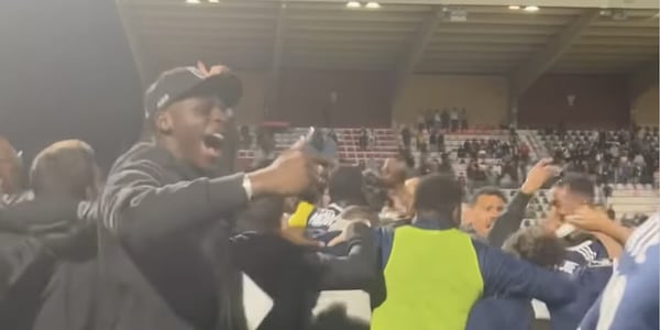 Il Paris FC torna in Ligue 1 dopo 46 anni: con il Psg sarà il derby più vicino d’Europa