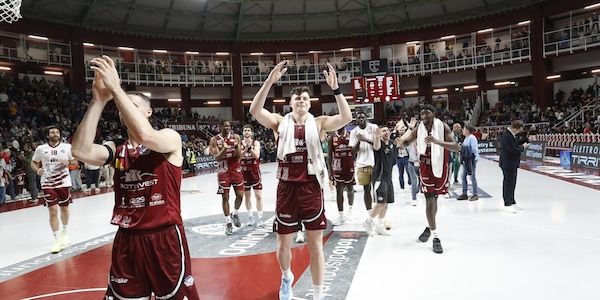 Trapani, gli squali vogliono la vetta e spezzare il duopolio del basket. Ecco i segreti dei siciliani