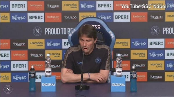 Conte: "I tifosi non mi chiedano se resto, mi chiedono lo scudetto: il resto è noia"