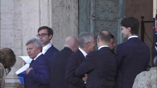 Milan-Bologna, le squadre arrivano al Quirinale per incontrare Mattarella
