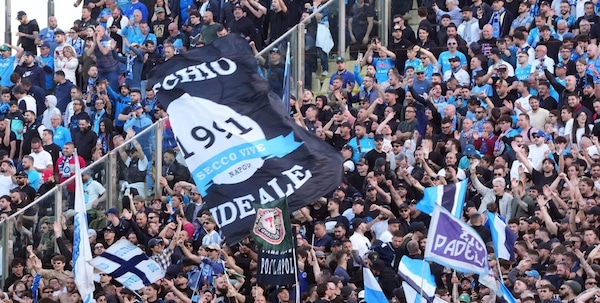 Napoli sogna lo scudetto: ci saranno tre maxischermi in città per la partita contro il Cagliari