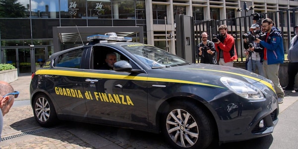 Ai domiciliari i gestori delle scommesse dei calciatori