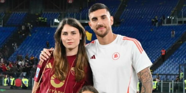 Pellegrini romantico, che sorpresa alla moglie per il settimo anniversario di nozze!