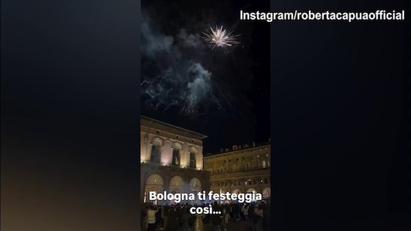 Napoli, ecco i festeggiamenti a Bologna ripresi da Roberta Capua