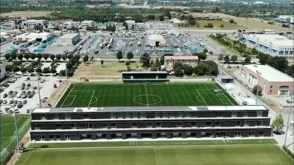 Sassuolo, il ds Palmieri: "In Italia poco spazio ai giovani"