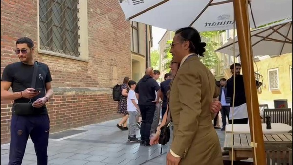 Salt Bae pronto a sbarcare in Italia