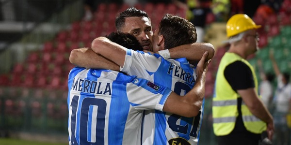 Il Pescara si avvicina alla Serie B: Letizia decide la finale d'andata contro la Ternana