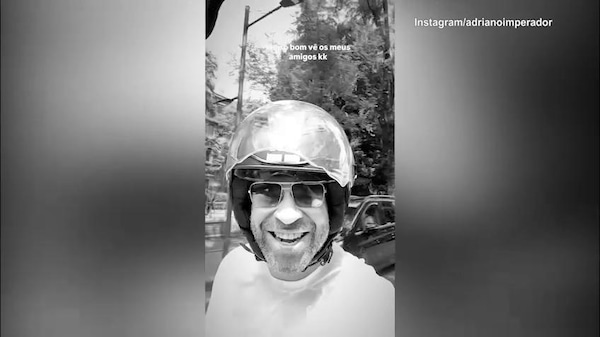 Adriano e Ventola, quante risate in giro per Milano