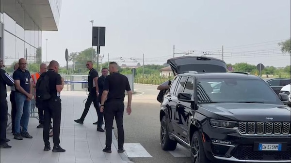 La Juventus parte per il Mondiale per Club: le immagini da Caselle