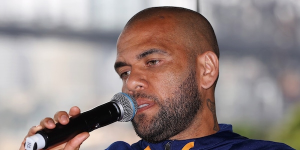 Dani Alves recupera 628mila euro e si prepara per il terzo figlio
