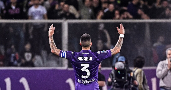 La Fiorentina saluta Biraghi: "Capitano vero, grazie di tutto"