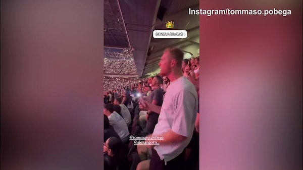 Bologna, Pobega scatenato al concerto di Marracash