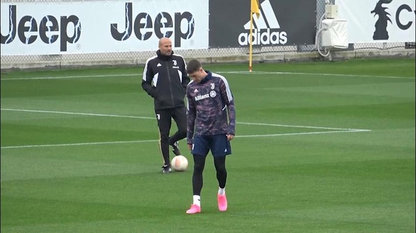 Juventus, un like di Vlahovic fa arrabbiare i tifosi