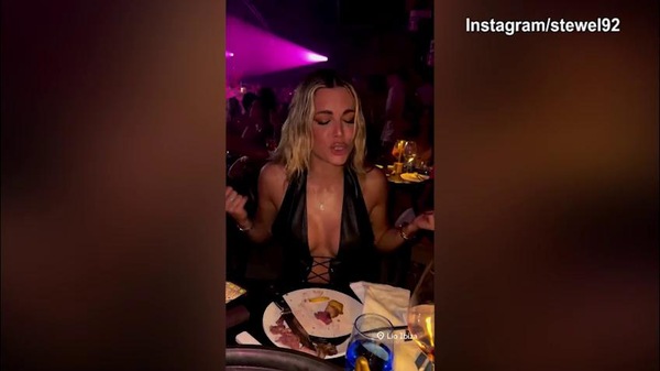 Roma, El Shaaraway si gode la vacanza a Ibizia con Ludovica Pagani