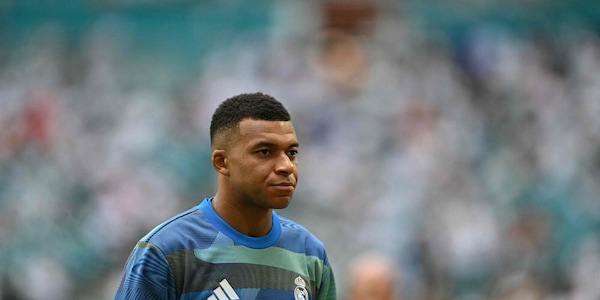 Il Real dimentica Mbappé allo stadio in America: cosa è successo e come è tornato