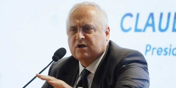 Lotito risponde alle critiche: "Vogliono che me ne vado, ma ho deciso..."