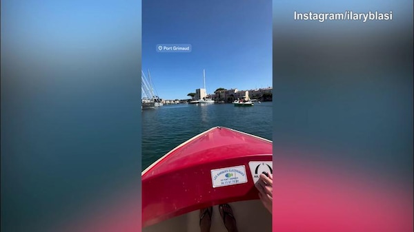 Ilary Blasi continua la sua vacanza d'amore in Provenza