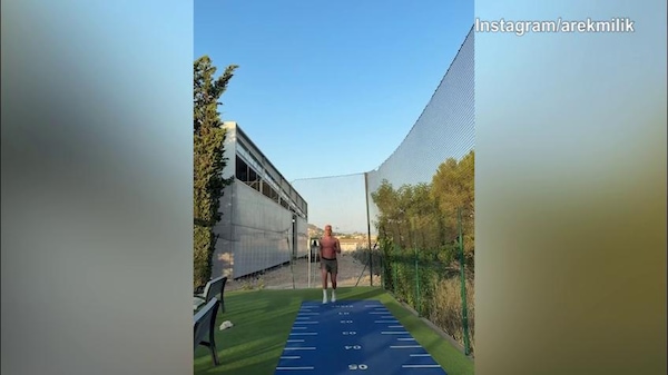 Juventus: Milik lavora a Ibiza