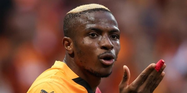 Ciao Osimhen: è questione di ore per il passaggio dal Napoli al Galatasaray