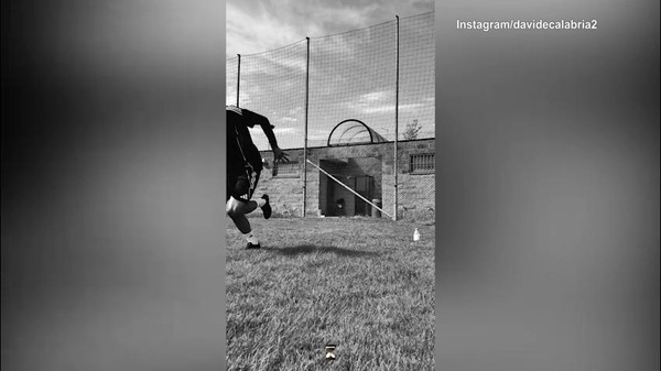 Calabria aspetta una squadra e si allena da solo