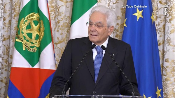 Mattarella alla Nazionale femminile: "Avete mandato un messaggio al Paese"