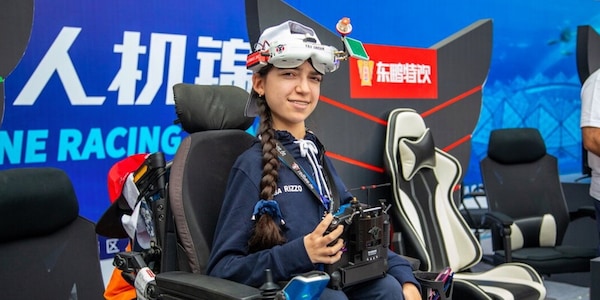 Luisa Rizzo, di corsa con i droni ai duecento all'ora