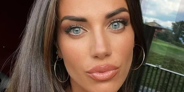Eleonora Boi dopo il morso dello squalo, l'appello disperato: "Salvate il mio bambino"