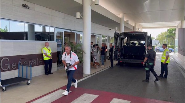 Roma, ecco Tsimikas: "Ci vediamo presto tifosi"