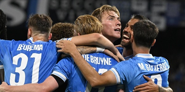 Champions League, Napoli-Sporting Lisbona 2-1: una doppietta di Hojlund stende i portoghesi