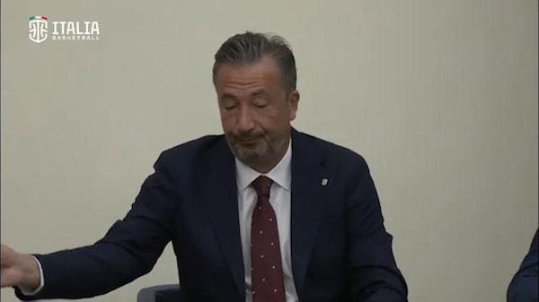 Petrucci: "Non sono invidioso della pallavolo"
