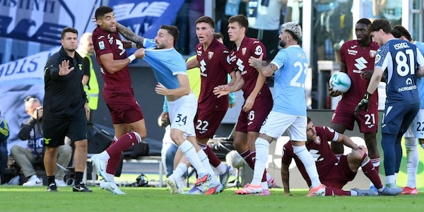 Serie A, stiamo perdendo tempo: il gioco effettivo crolla