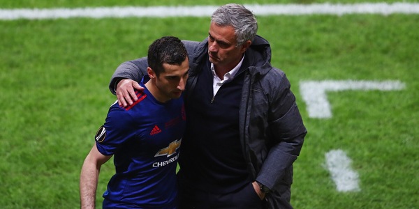 Il botta e risposta tra Mkhitaryan e Mourinho ai tempi dello United: cosa si sono detti e i messaggi su WhatsApp