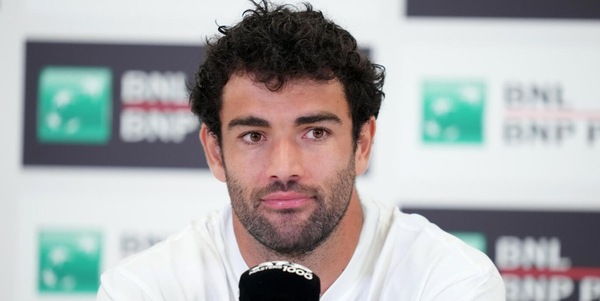 Berrettini: "Mi sento meglio, sono pronto per la Coppa Davis". Sugli allenamenti con Sinner...