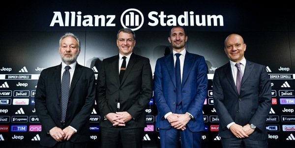 Juve, sei irriconoscibile: oggi si naviga a vista, con Agnelli era diverso