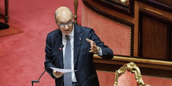 Il Ministro Valditara: "Un miliardo per lo sport e nelle classi il modello Sinner"