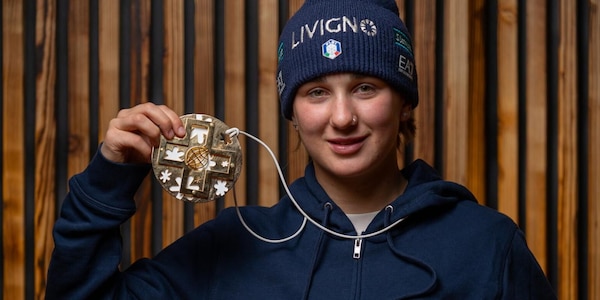 Lo sci azzurro in ansia per Flora Tabanelli: infortunio in allenamento per la stella del freestyle