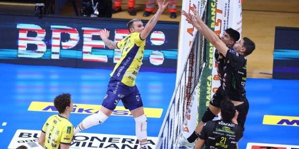 Modena batte e scavalca Civitanova