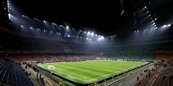 Coppa Italia, l'Inter potrebbe non giocare in casa i quarti: perché e dove potrebbe affrontare Roma o Torino
