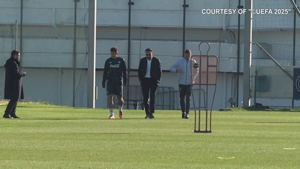 Napoli, allenamento a Castel Volturno: nel mirino il Benfica
