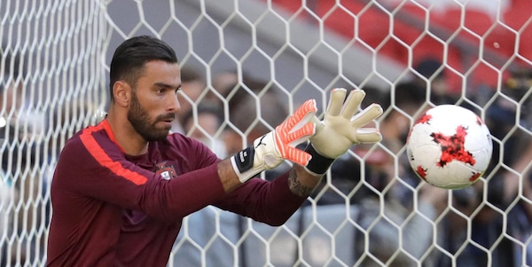 Portogallo, Rui Patricio annuncia il ritiro dal calcio