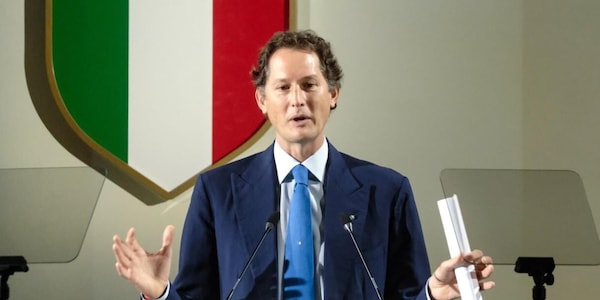 Juve, comunicato Exor: "Respinta l'offerta di Tether, pienamente impegnati nel club"
