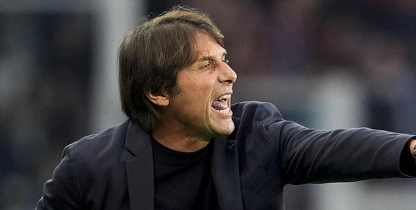 Udinese-Napoli 1-0: Conte ko a -1 dal Milan, Ekkelenkamp decisivo
