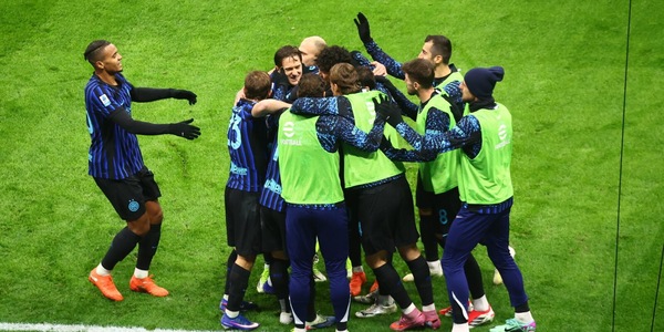 L'Inter vola con Zielinski, Lautaro e Thuram: Bologna sconfitto, per Chivu c'è la vetta della Serie A